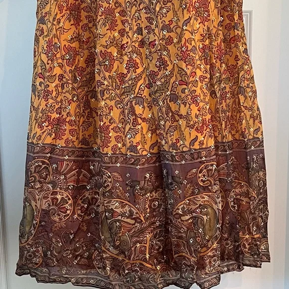 Mustard Yellow Gown (dress) - Picture 5 of 9